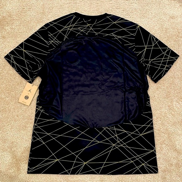 Nike Paris Saint-Germain Fourth Jersey 22/23 men size L NWT - Picture 6 of 6